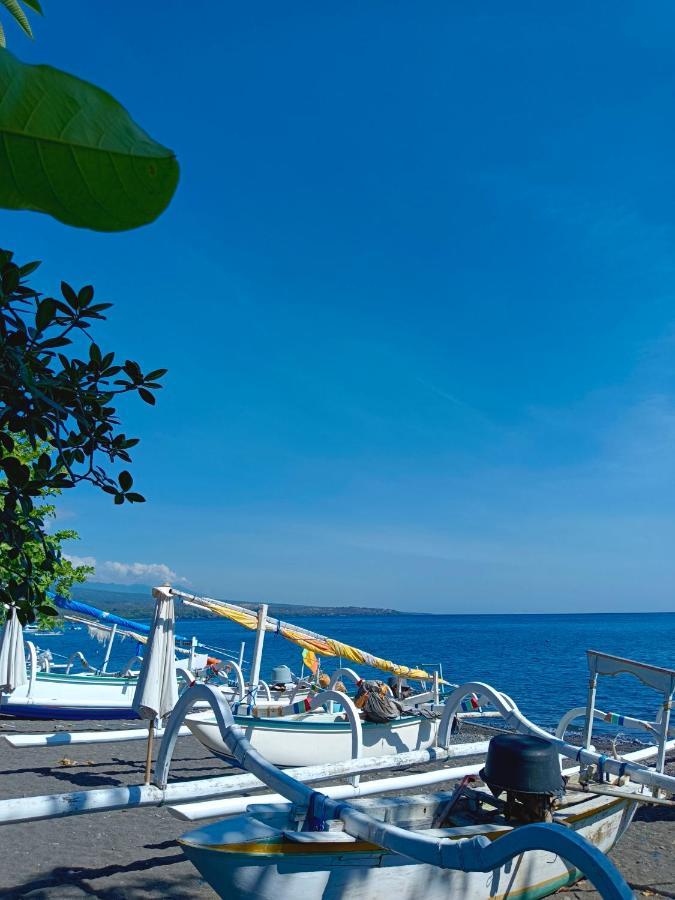 Beach Side Amed Delem Family Ambat ภายนอก รูปภาพ